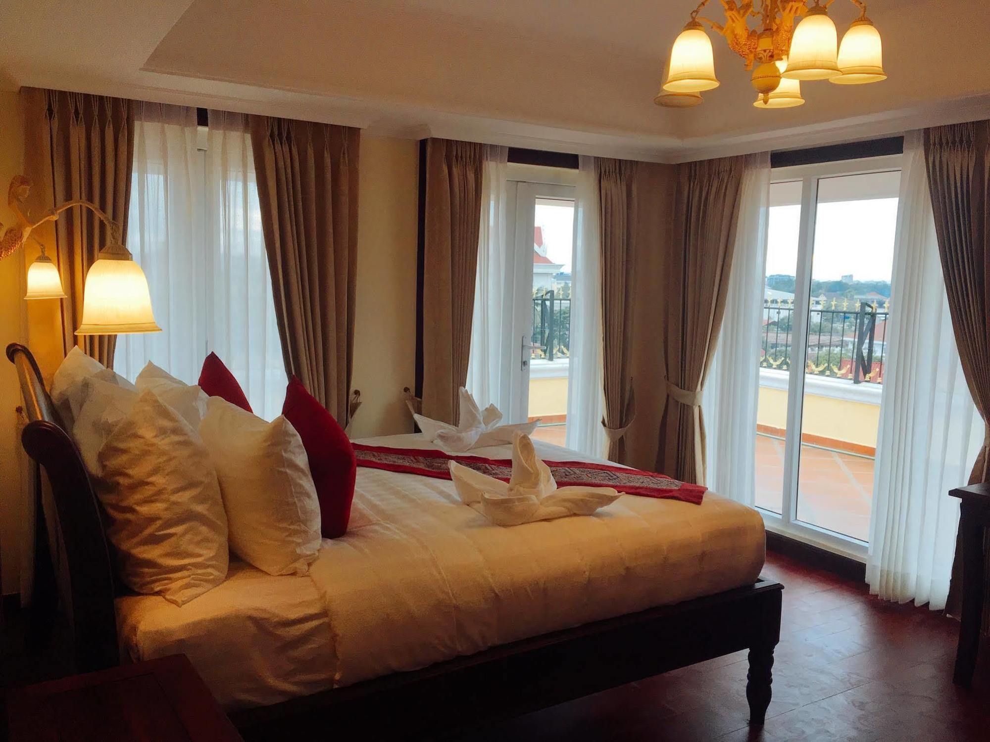 Phasouk Vien Chantra Hotel Vientiane Luaran gambar