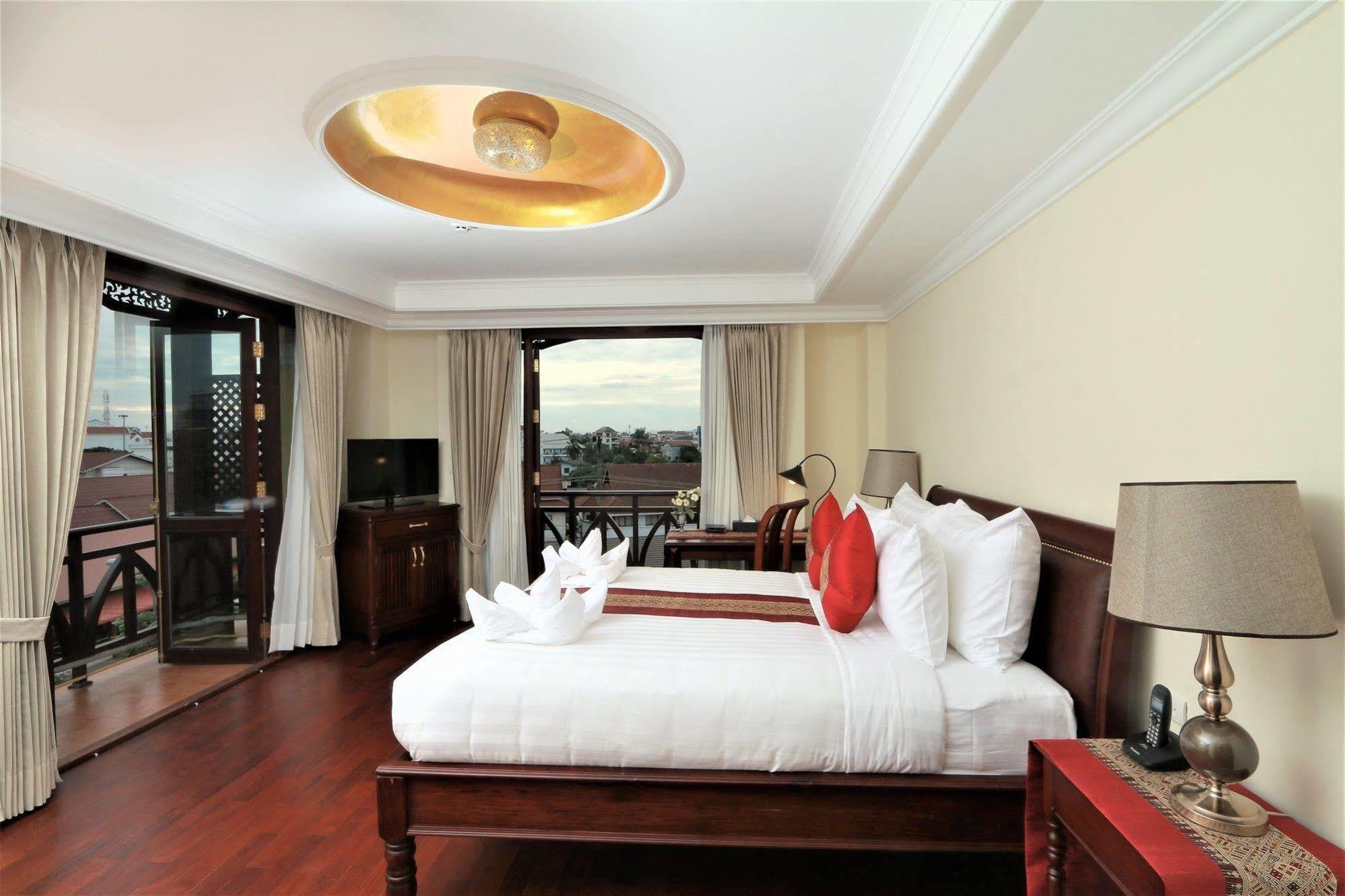 Phasouk Vien Chantra Hotel Vientiane Luaran gambar