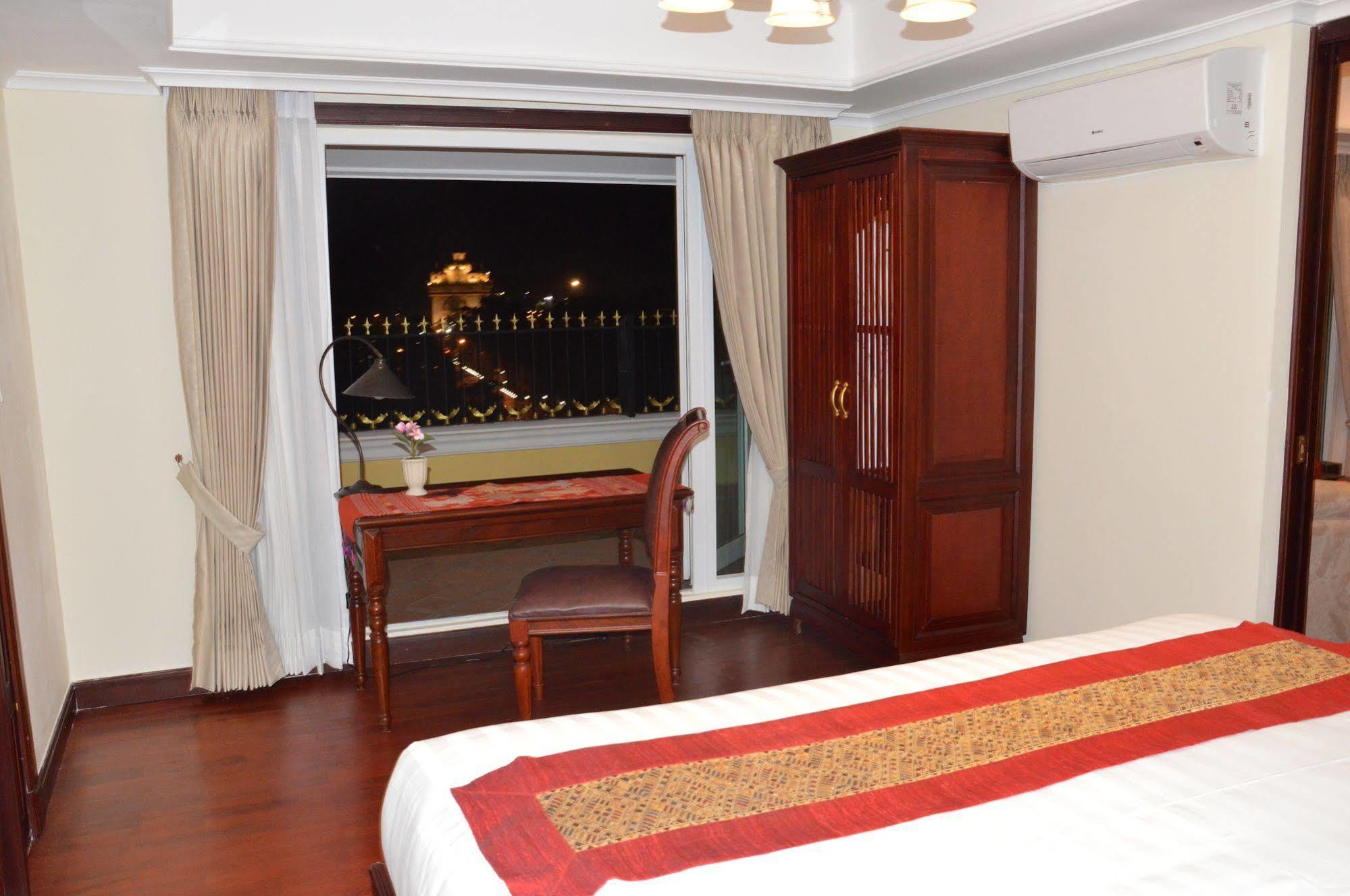 Phasouk Vien Chantra Hotel Vientiane Luaran gambar