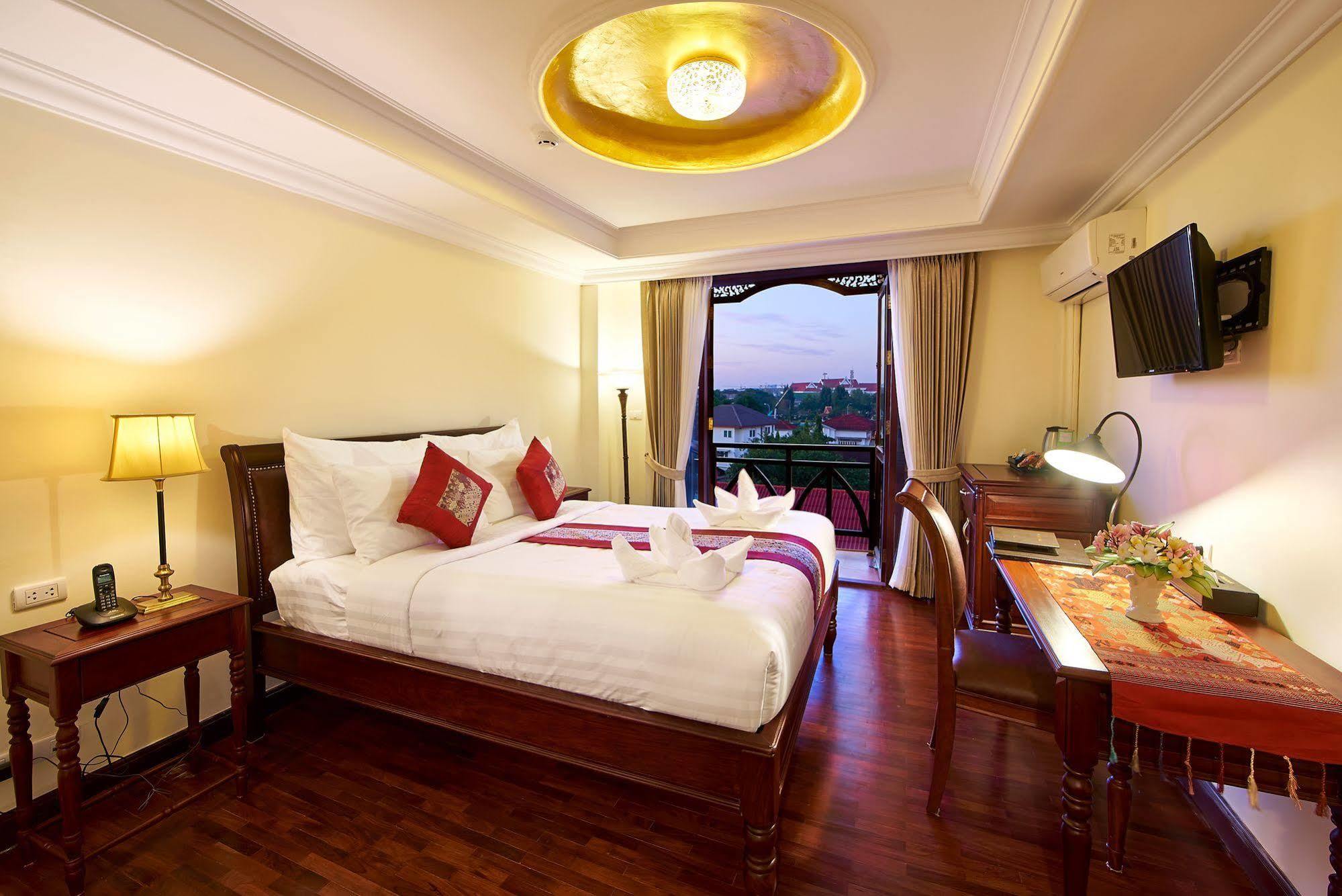 Phasouk Vien Chantra Hotel Vientiane Luaran gambar