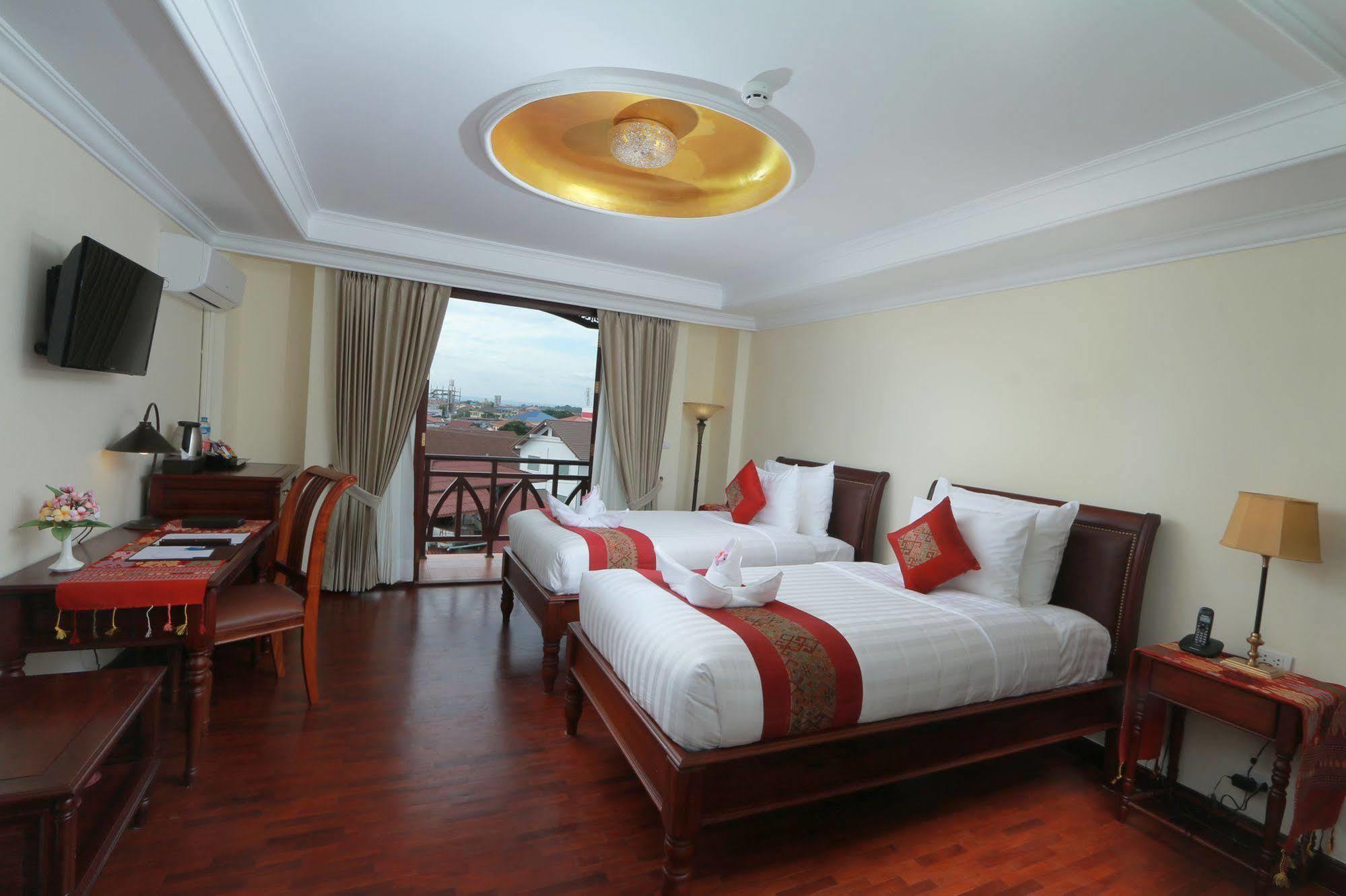 Phasouk Vien Chantra Hotel Vientiane Luaran gambar